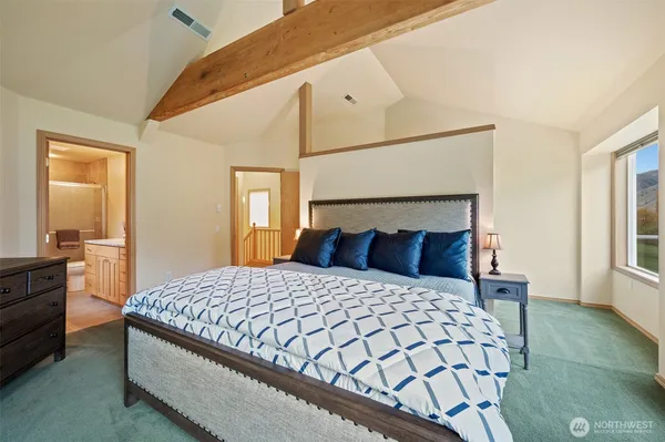 $1,095,000 | 345 Lake Front Drive, Orondo, WA 98843