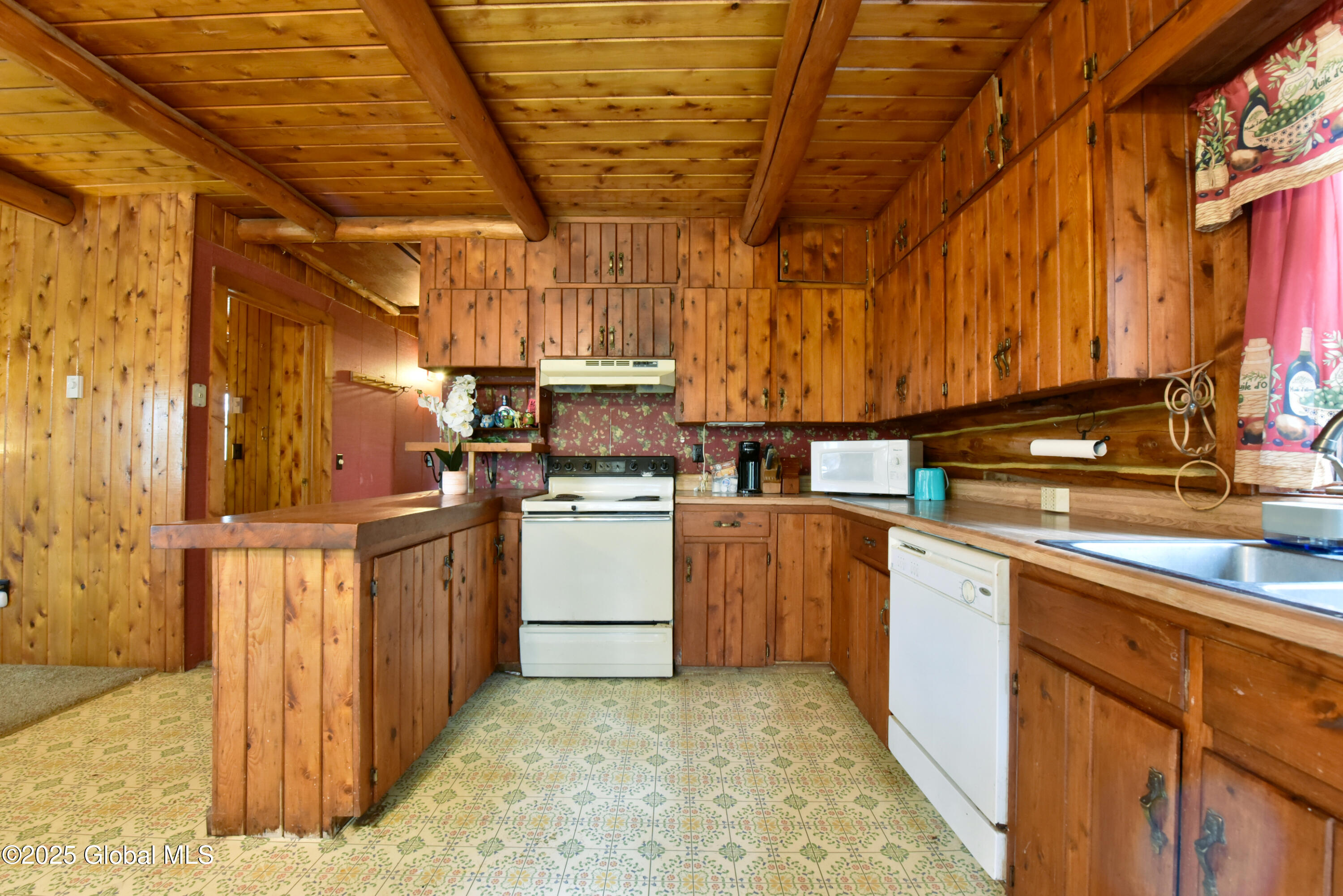 59 Irishtown Road Minerva, NY 12857 - Photo 8 of 57 8