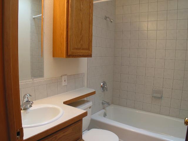 903 North Vista Road Spokane, WA 99212 - Photo 4 of 9