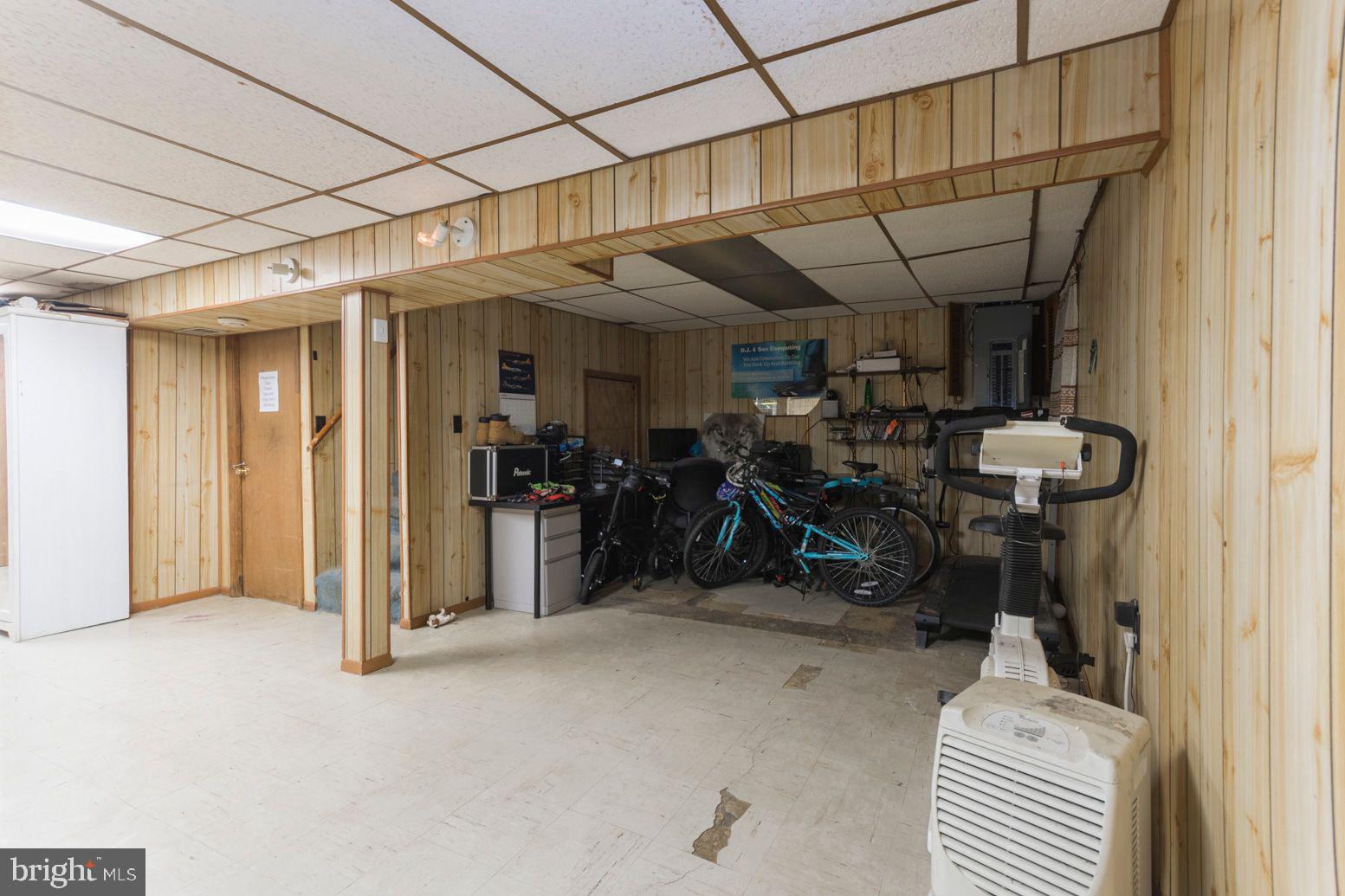 917 Kingsman Road Boothwyn, PA 19061 - Photo 28 of 35 Gallery Image 28