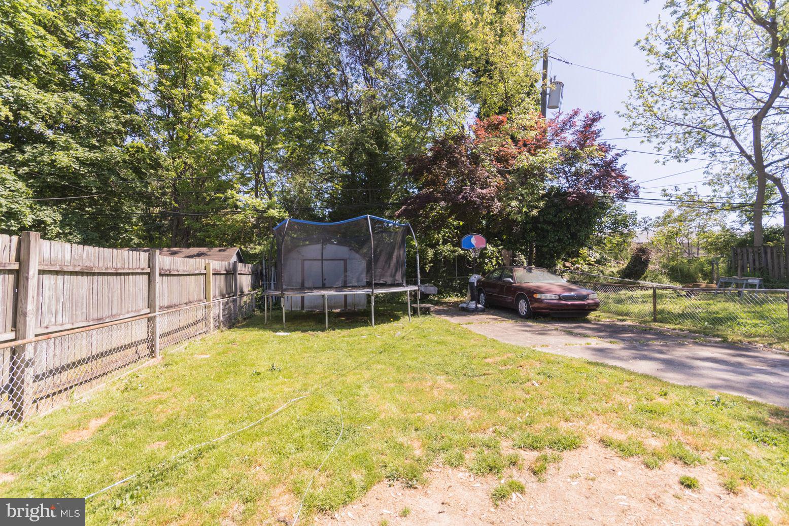 917 Kingsman Road Boothwyn, PA 19061 - Photo 34 of 35 Gallery Image 34