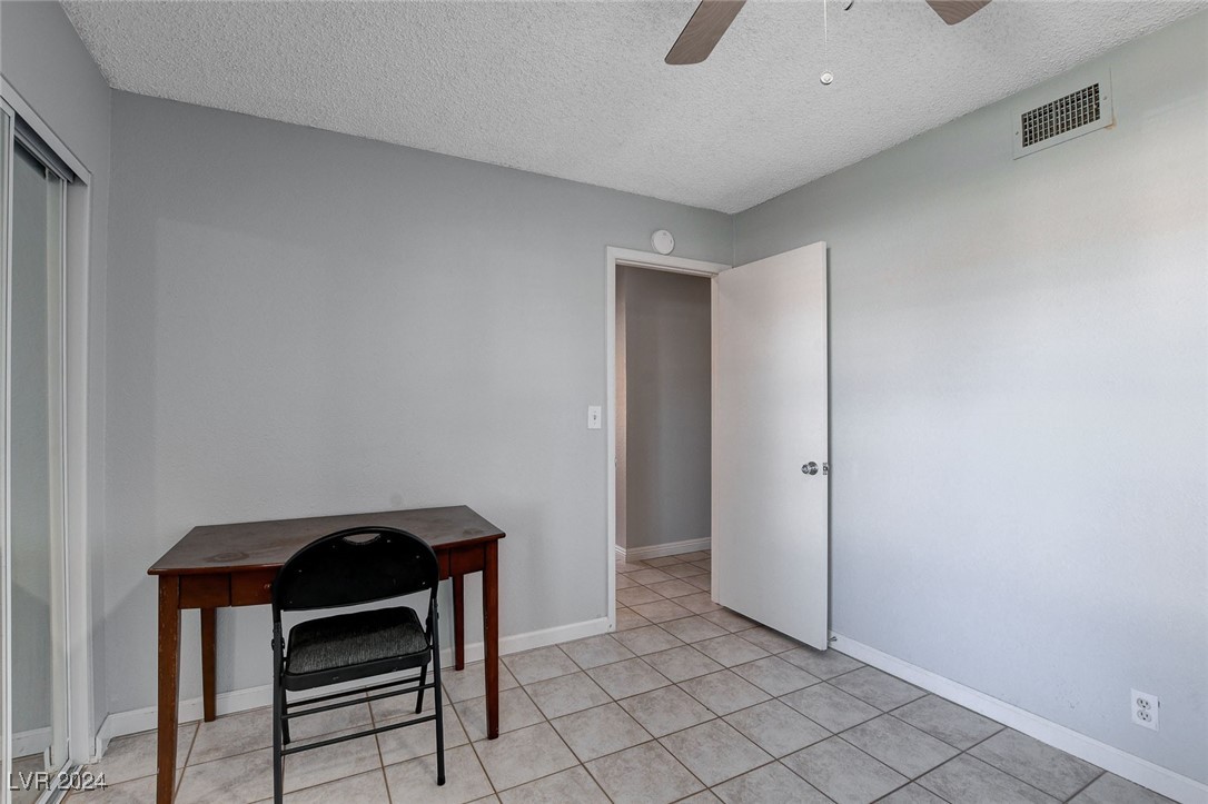3153 Viewcrest Avenue Henderson, NV 89014 - Photo 38 of 49 Bedroom #3