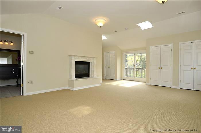 26601 Clarksburg Road Damascus, MD 20872 - Photo 3 of 30 Bedroom (Master)