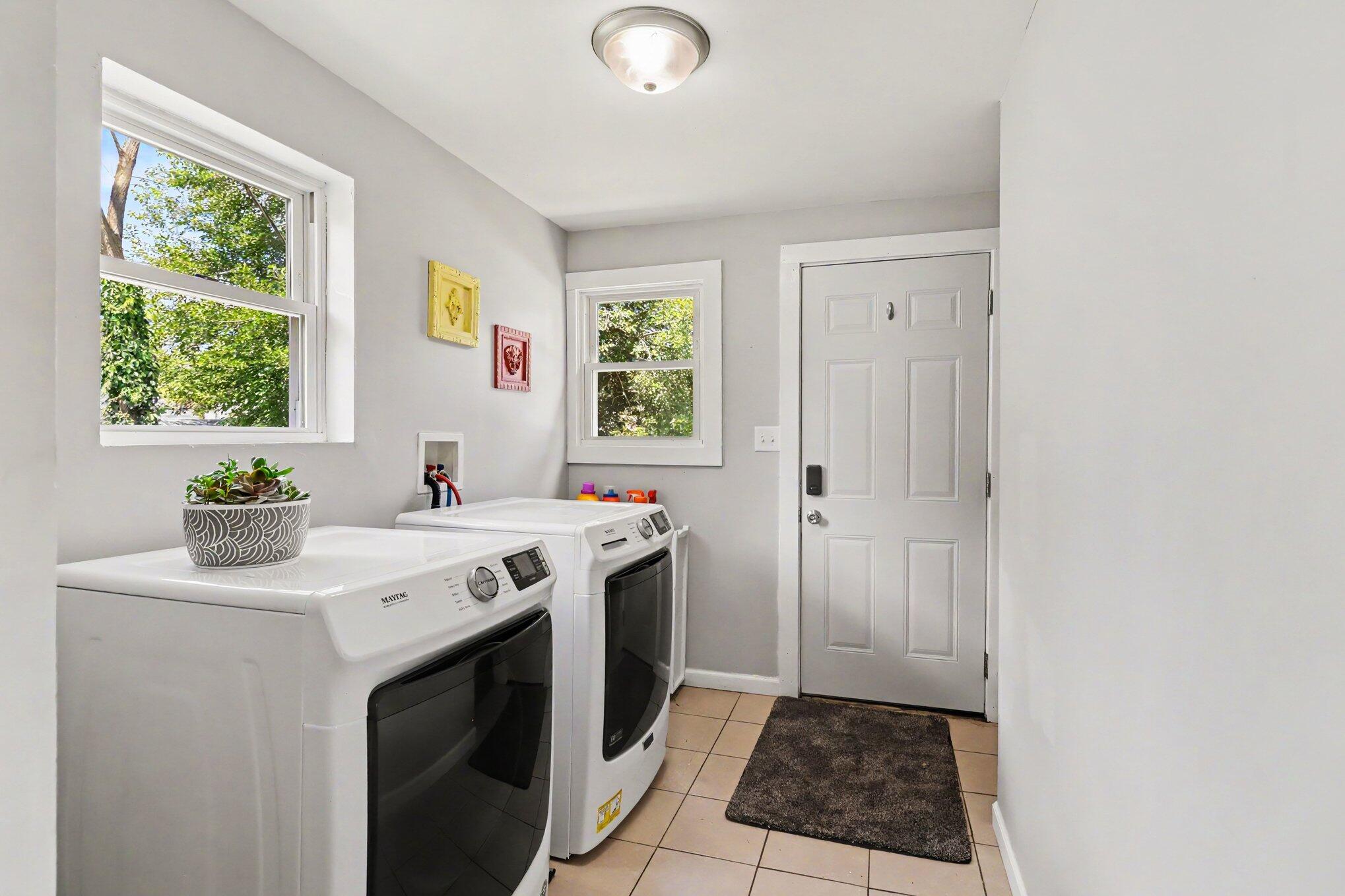 332 East Michigan Avenue Three Rivers, MI 49093 - Photo 22 of 25 018_file_9255