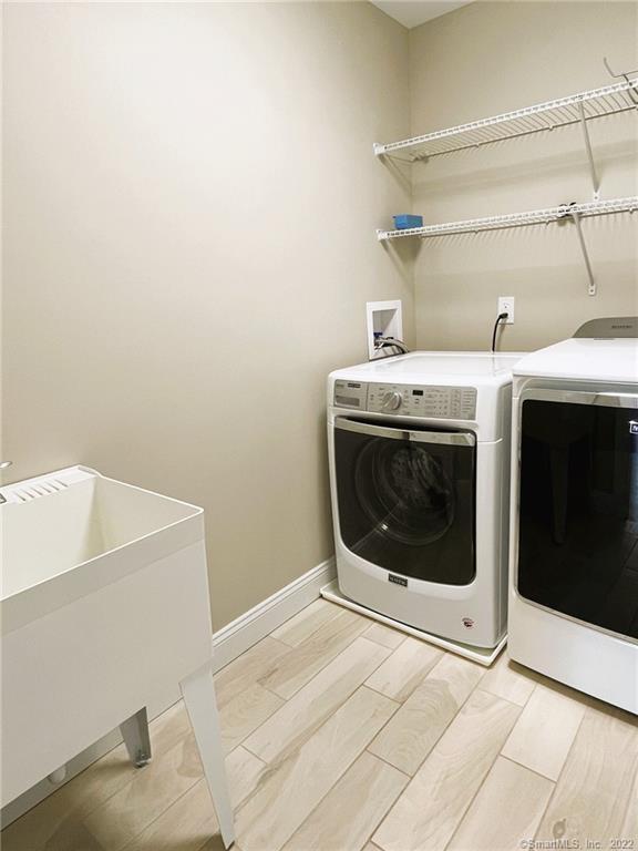 71 Ledges Road Ridgefield, CT 06877 - Photo 24 of 34 Upper level Laundry
