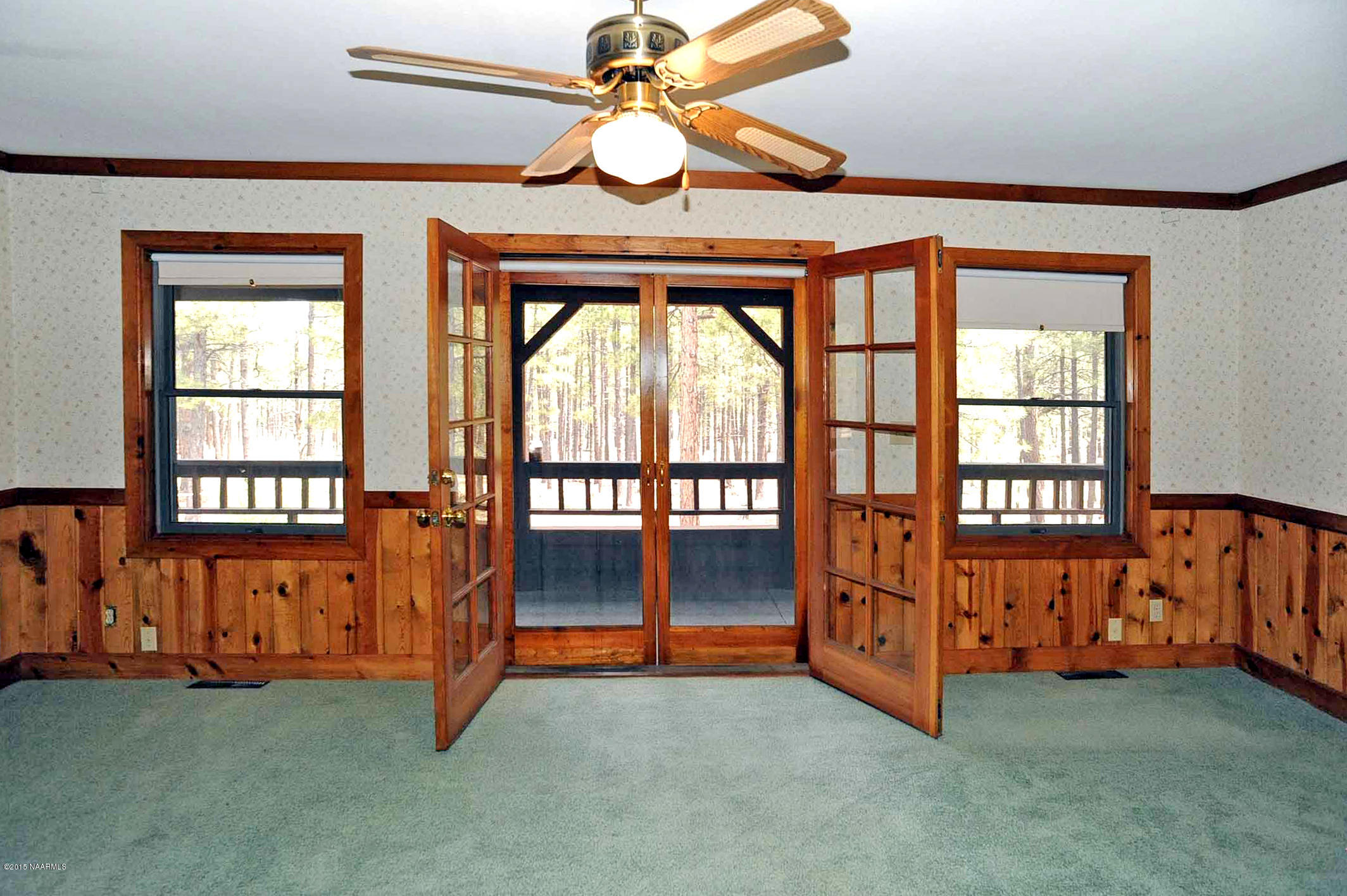 5803 Braeside Road Flagstaff, AZ 86005 - Photo 15 of 42 Master Bedroom