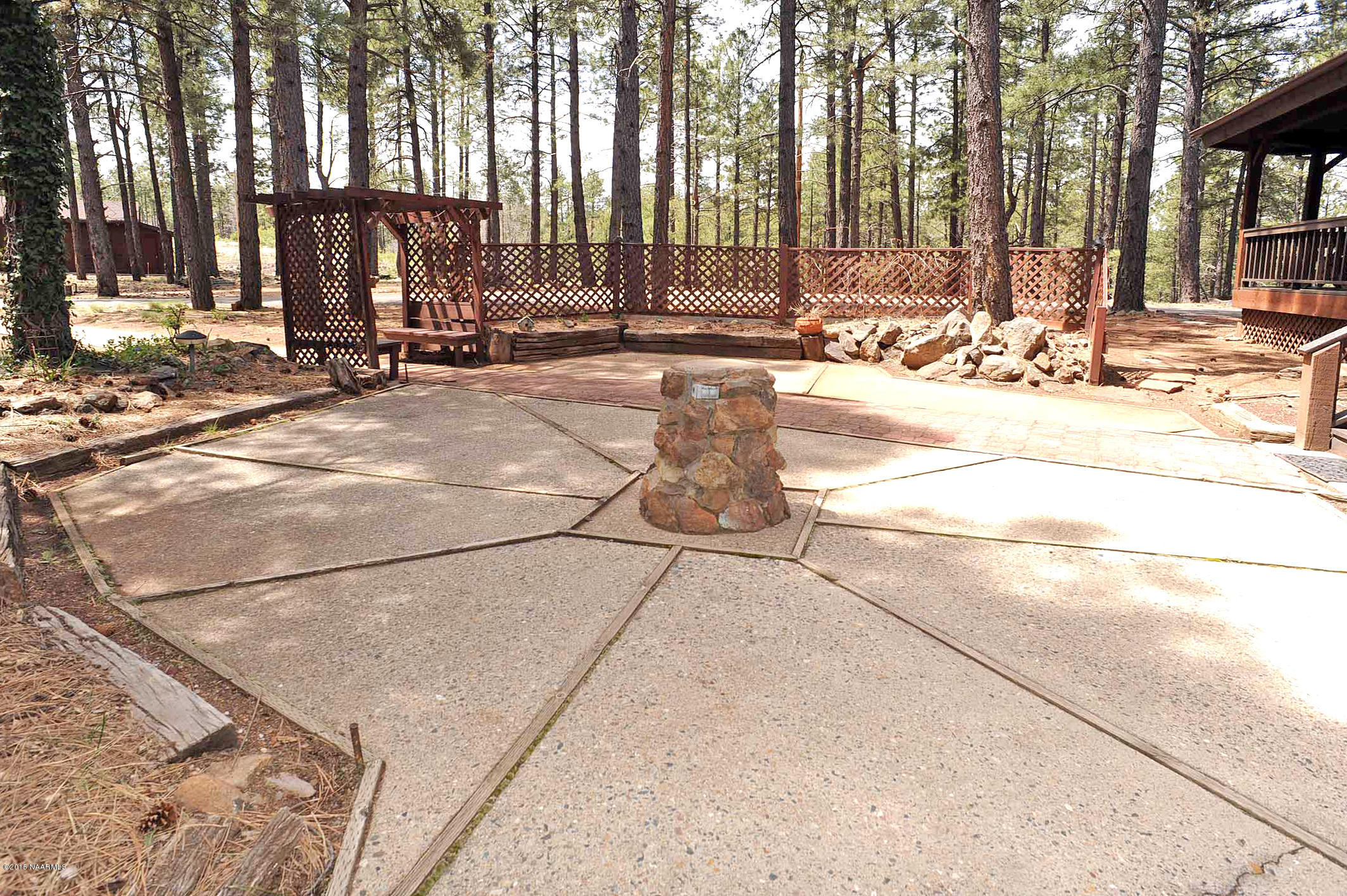 5803 Braeside Road Flagstaff, AZ 86005 - Photo 26 of 42 Patio