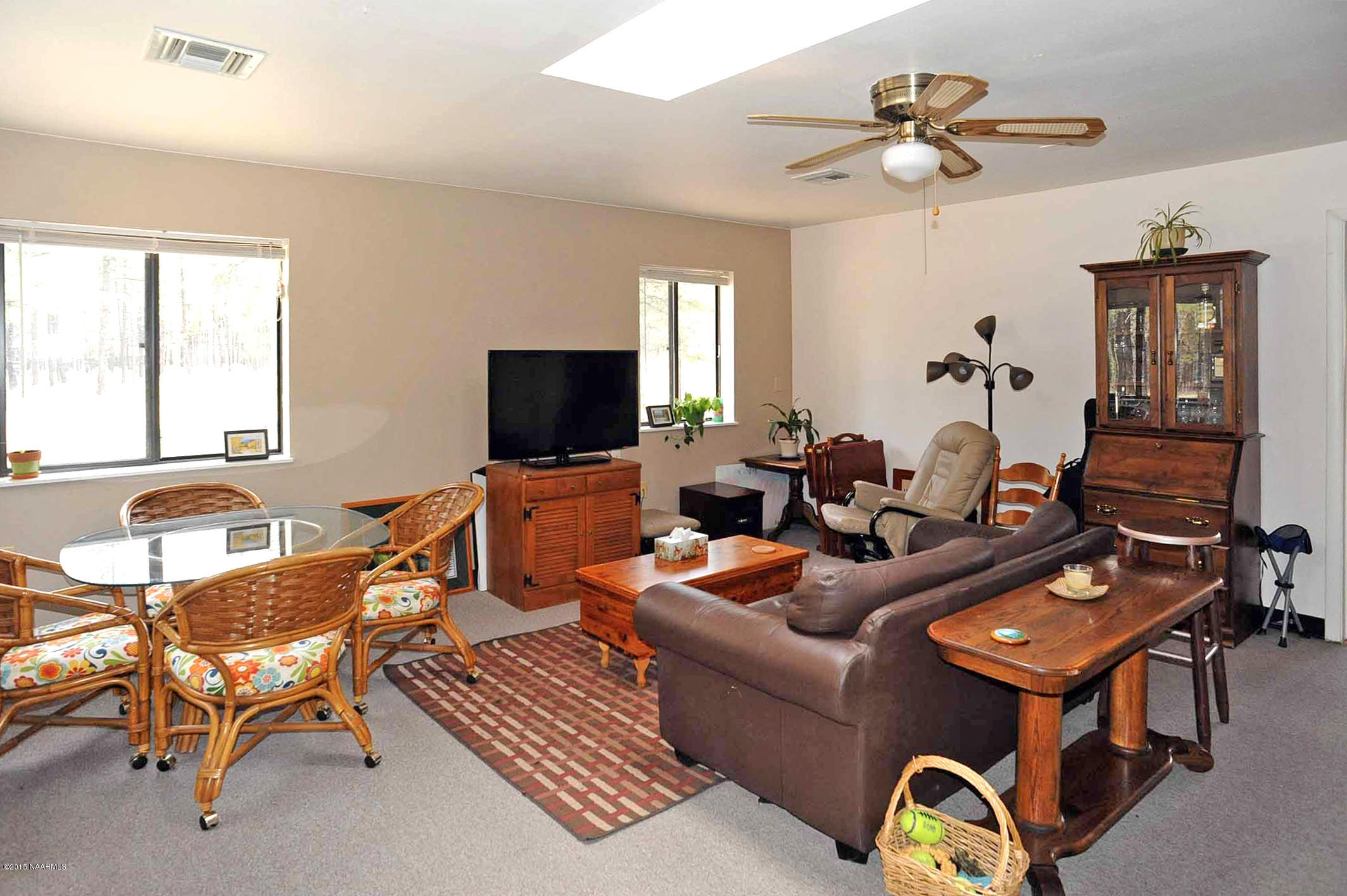 5803 Braeside Road Flagstaff, AZ 86005 - Photo 34 of 42 Caretaker's Quarters