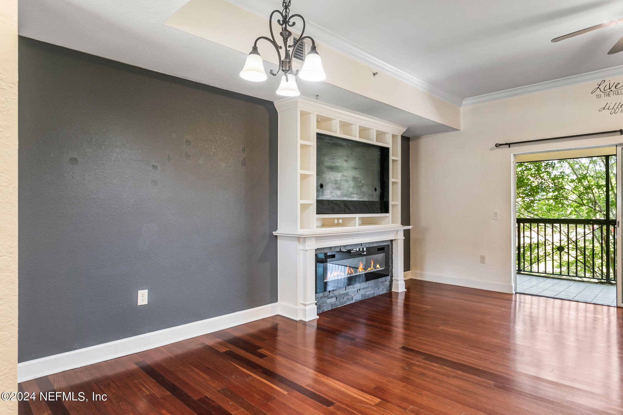 9745 Touchton Road, Unit 1422 Jacksonville, FL 32246 - Photo 13 of 55 9745 Touchton Rd Unit 1422 (12)