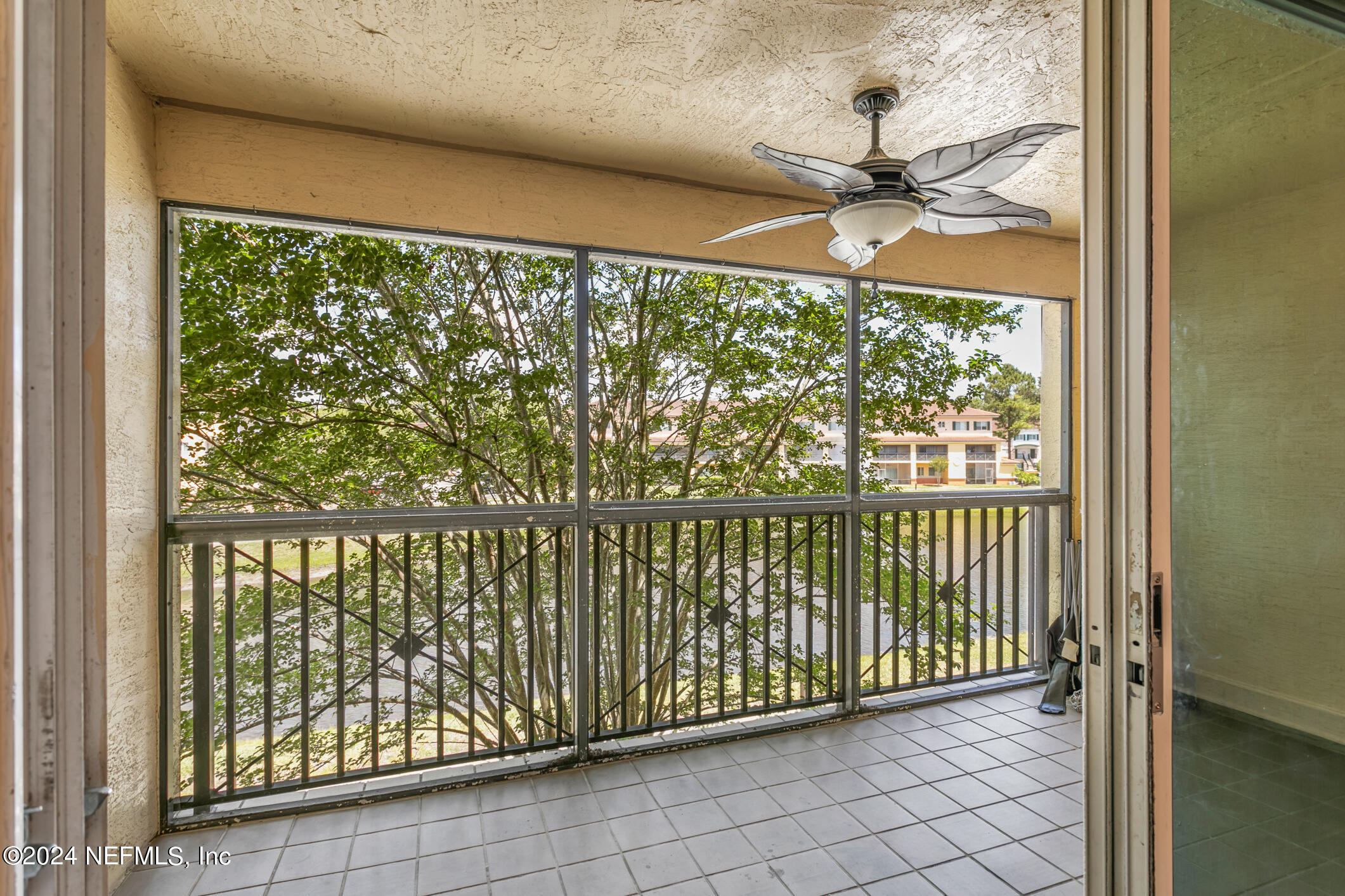 9745 Touchton Road, Unit 1422 Jacksonville, FL 32246 - Photo 18 of 55 9745 Touchton Rd Unit 1422 (17)