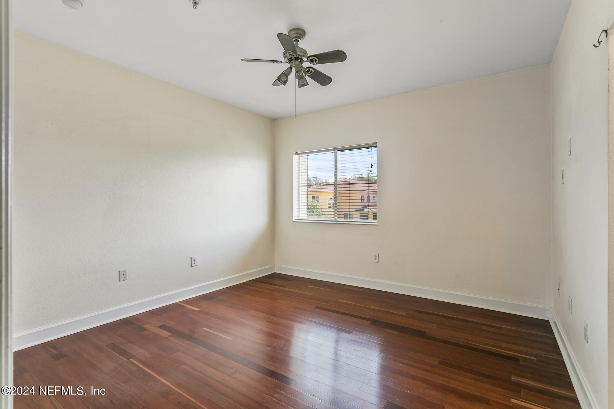 9745 Touchton Road, Unit 1422 Jacksonville, FL 32246 - Photo 26 of 55 9745 Touchton Rd Unit 1422 (25)