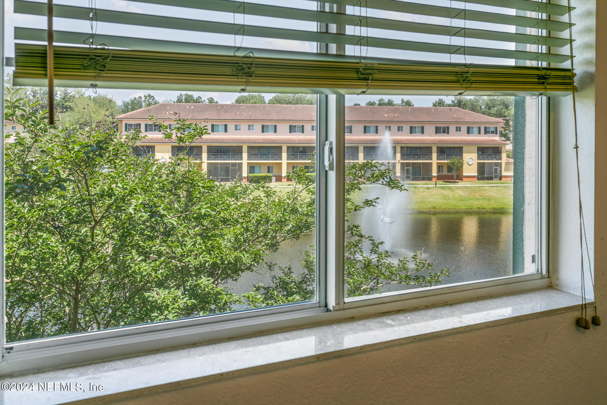 9745 Touchton Road, Unit 1422 Jacksonville, FL 32246 - Photo 36 of 55 9745 Touchton Rd Unit 1422 (35)