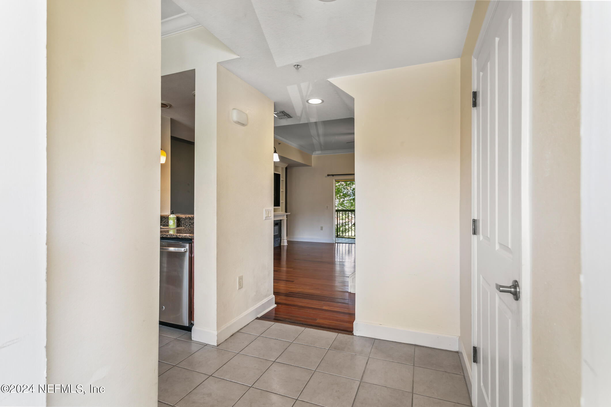 9745 Touchton Road, Unit 1422 Jacksonville, FL 32246 - Photo 7 of 55 9745 Touchton Rd Unit 1422 (4)