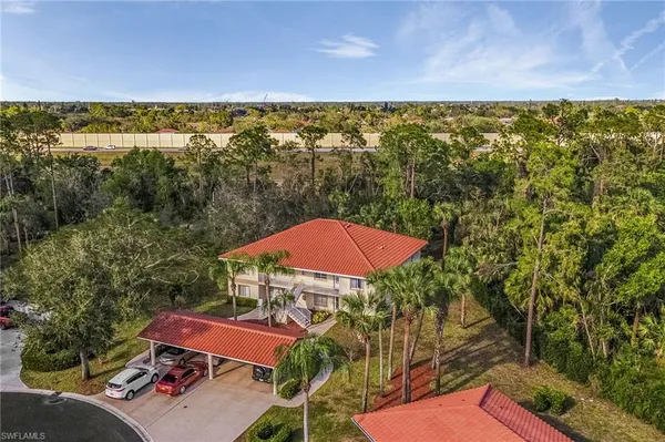 $2,400 | 620 Luisa Court, Unit 803, Naples, FL 34104
