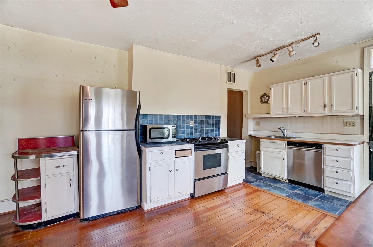 3216 River Road Cincinnati, OH 45204 - Photo 11 of 45 Gallery Image 11
