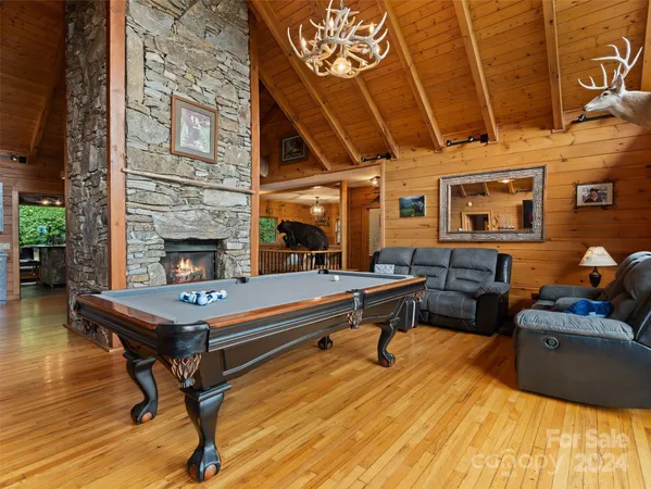$899,000 | 80 Austins Trail, Canton, NC 28716