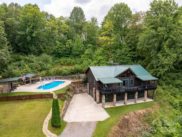 $899,000 | 80 Austins Trail, Canton, NC 28716