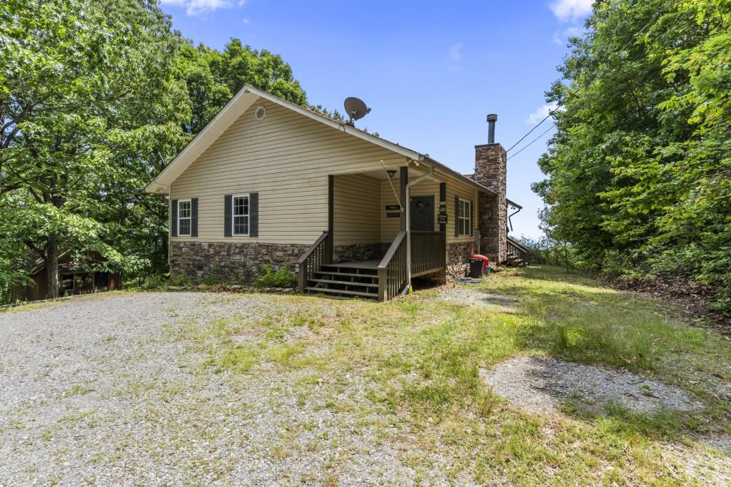 2697 Brushy Top Road Ellijay, GA 30540 - Photo 2 of 41