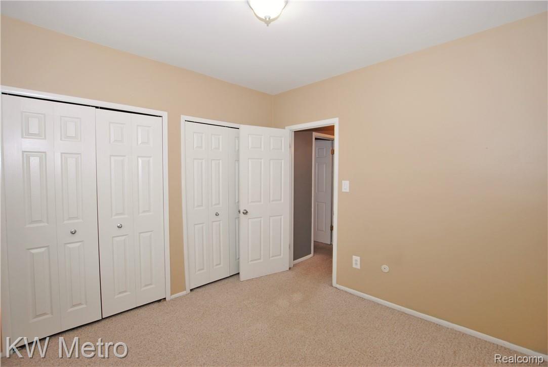 729 West Maple Road Clawson, MI 48017 - Photo 21 of 29 Bedroom 2