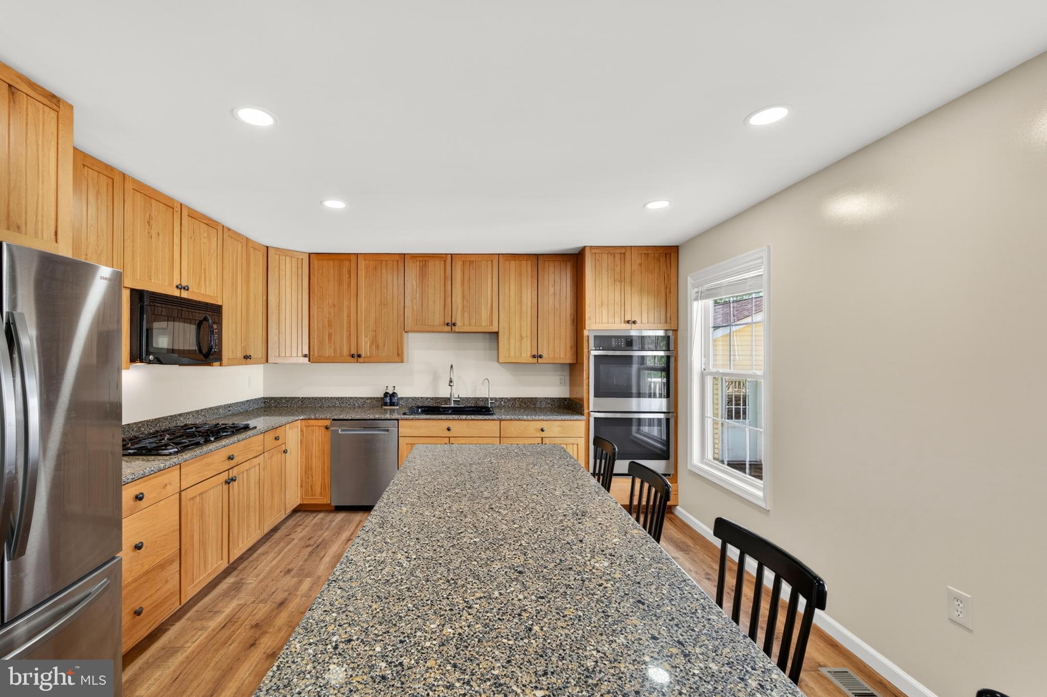 229 Quail Run Road Summit Point, WV 25446 - Photo 11 of 97 kitchen
