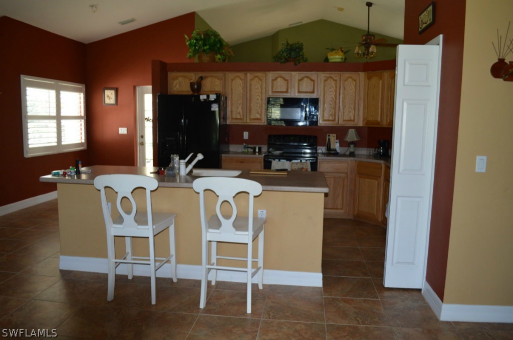 21951 Claytor Road Alva, FL 33920 - Photo 5 of 17
