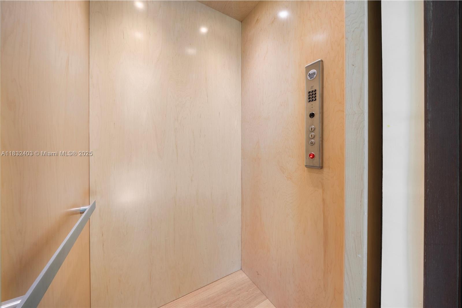 7610 Southwest 48th Court Miami, FL 33143 - Photo 17 of 34