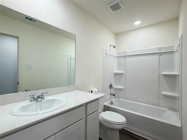 $2,400 | 1237 Herring Drive, Forney, TX 75126