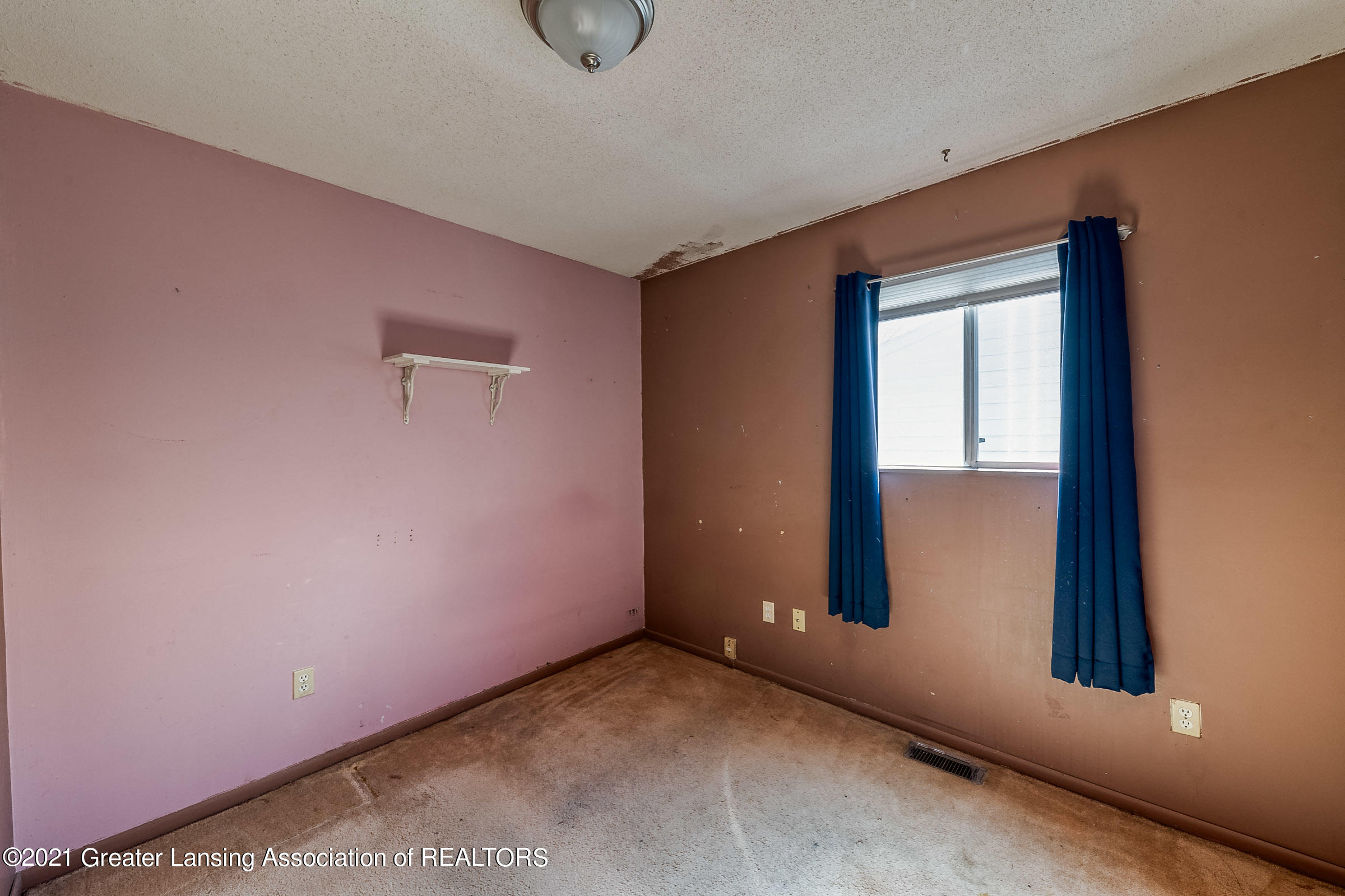 6408 Sommerset Road Lansing, MI 48911 - Photo 15 of 41 DSC_8199_14