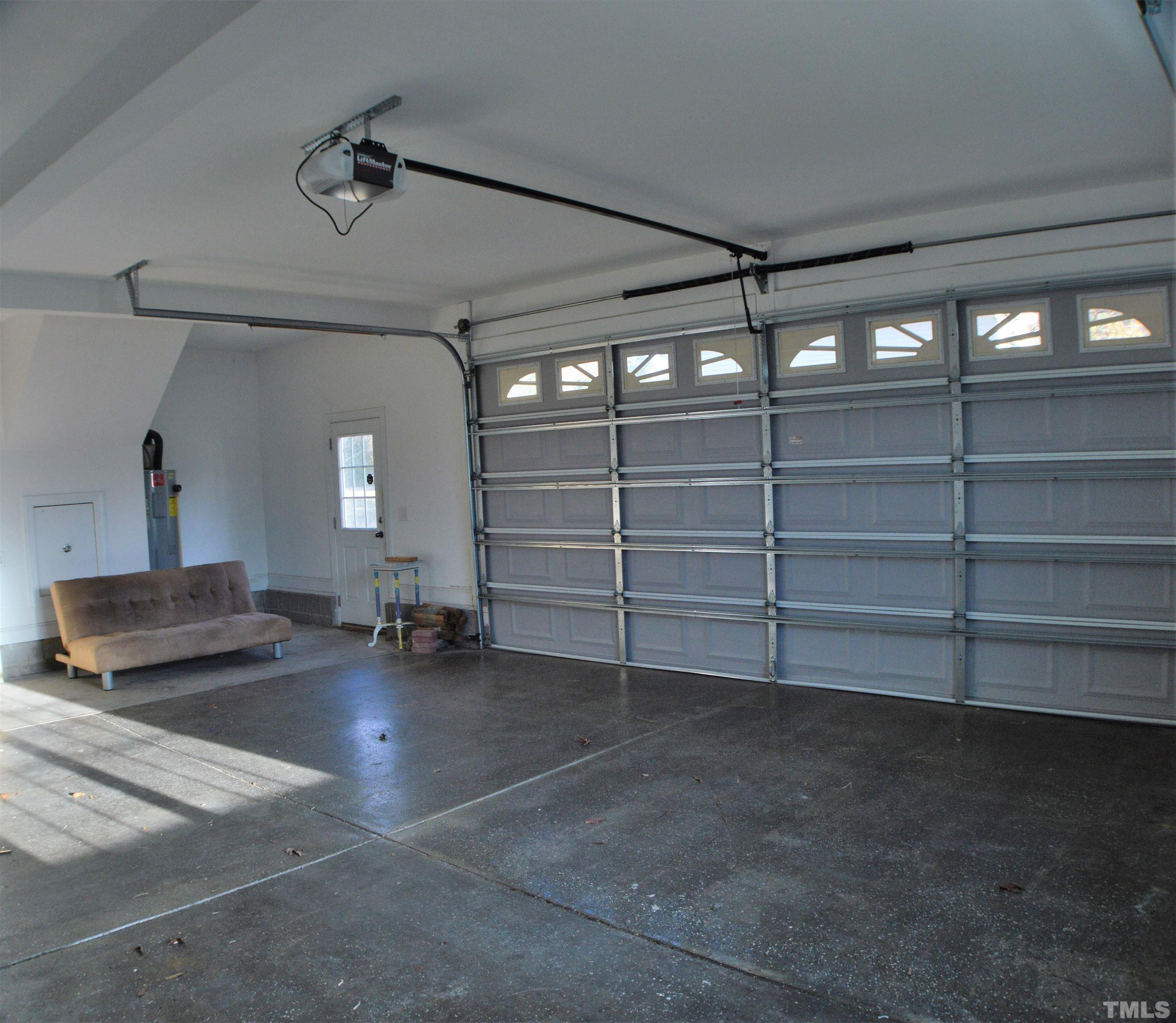 346 West Waycliff Road Henderson, NC 27537 - Photo 10 of 31 Gallery Image 10
