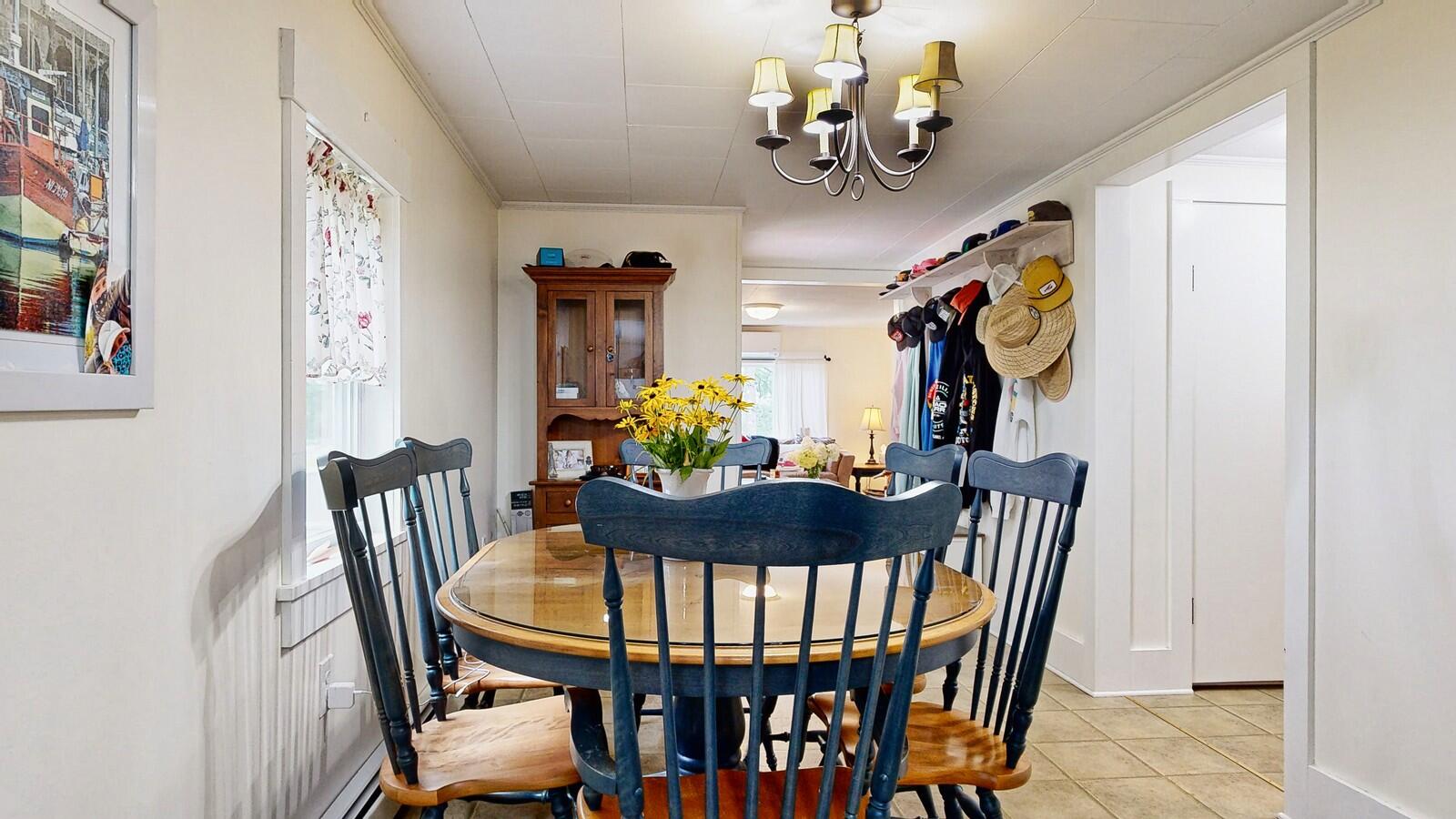 490 Alfred Road Kennebunk, ME 04043 - Photo 3 of 45 490-Alfred-Rd-Kennebunk-ME-08152023_1452