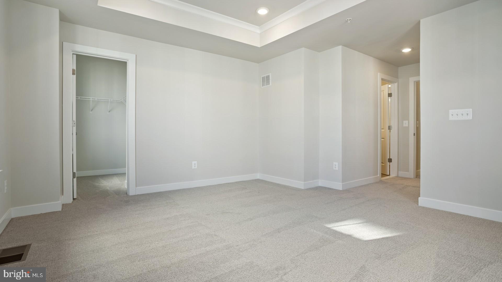 45162 Drowes Terrace Sterling, VA 20166 - Photo 7 of 15