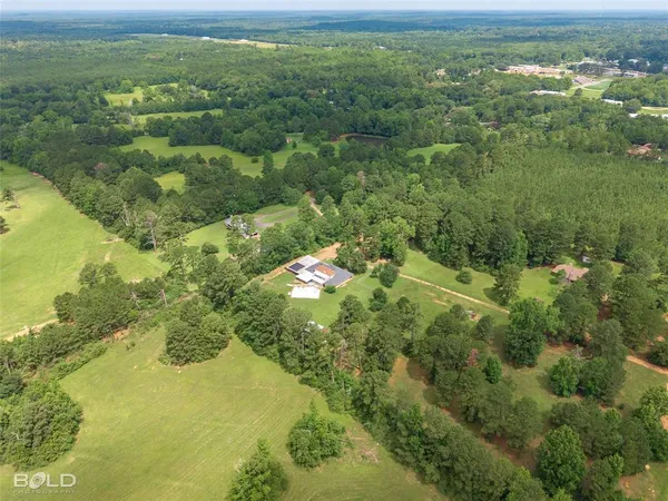 $399,900 | 113 Rebel Heights Road, Vivian, LA 71082
