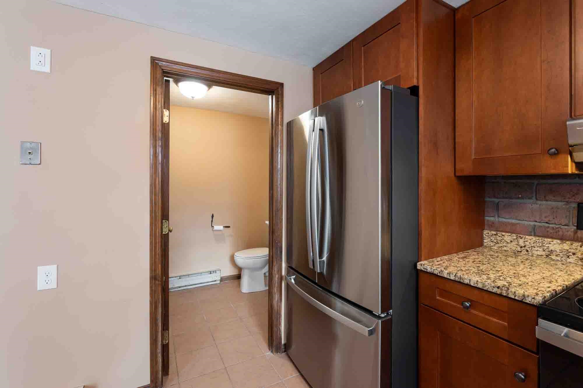 22 Olde Country Village Road Londonderry, NH 03053 - Photo 12 of 53