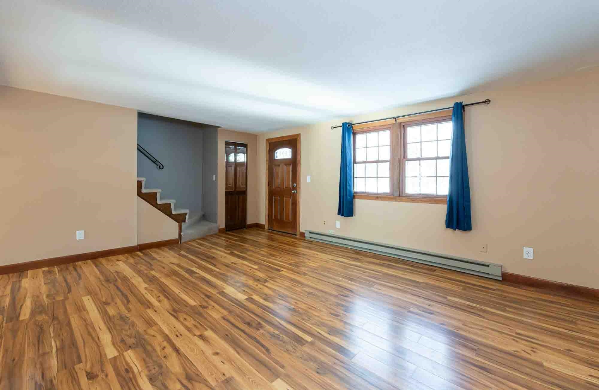 22 Olde Country Village Road Londonderry, NH 03053 - Photo 22 of 53