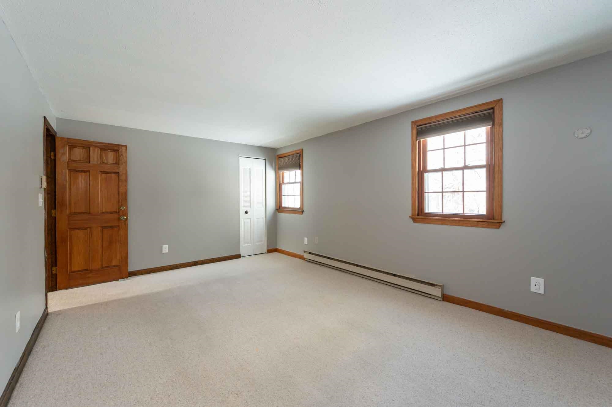 22 Olde Country Village Road Londonderry, NH 03053 - Photo 27 of 53