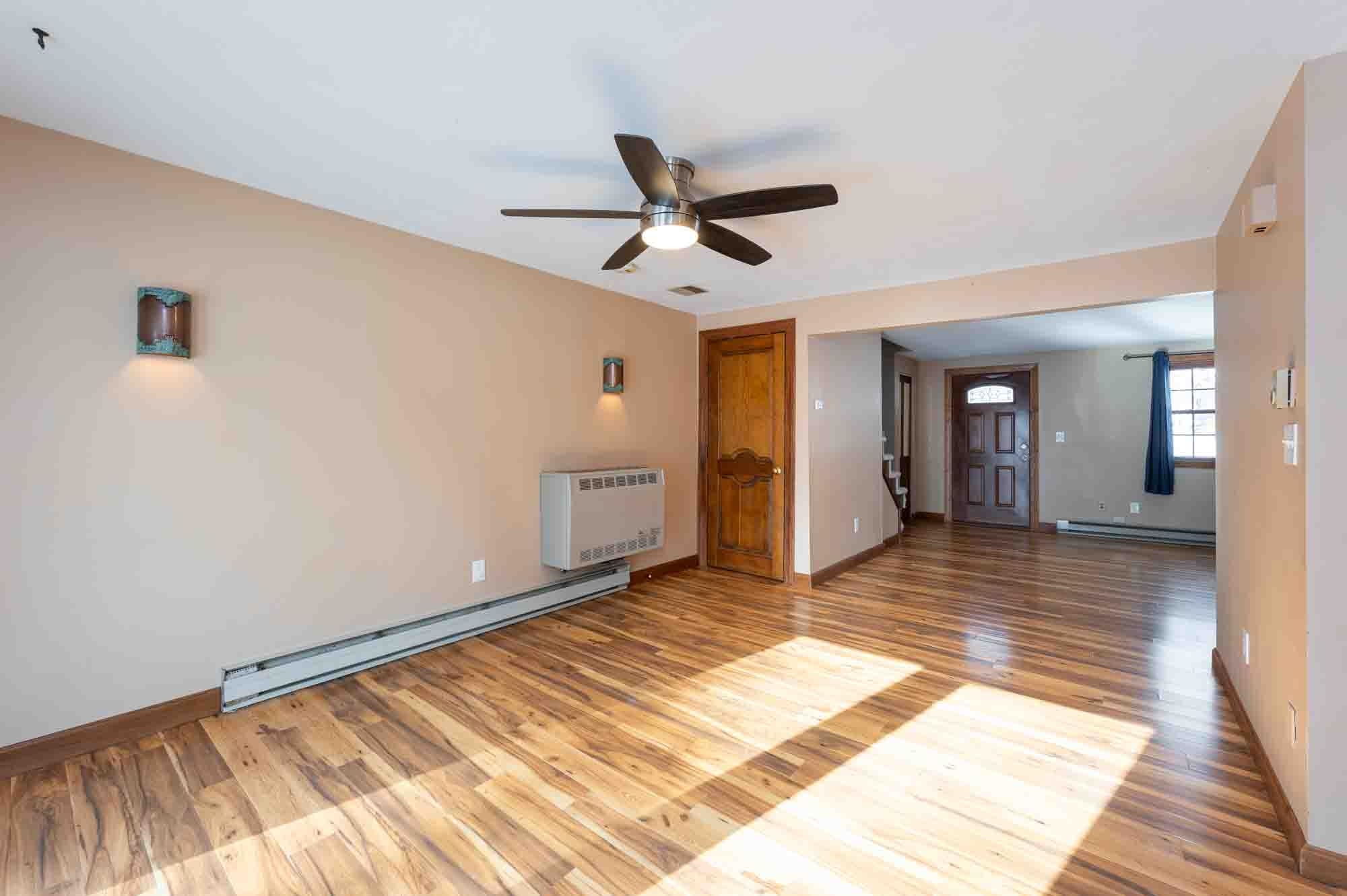 22 Olde Country Village Road Londonderry, NH 03053 - Photo 6 of 53