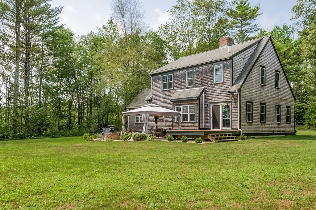516 Snipatuit Road Rochester, MA 02770 - Photo 23 of 26 Gallery Image 23