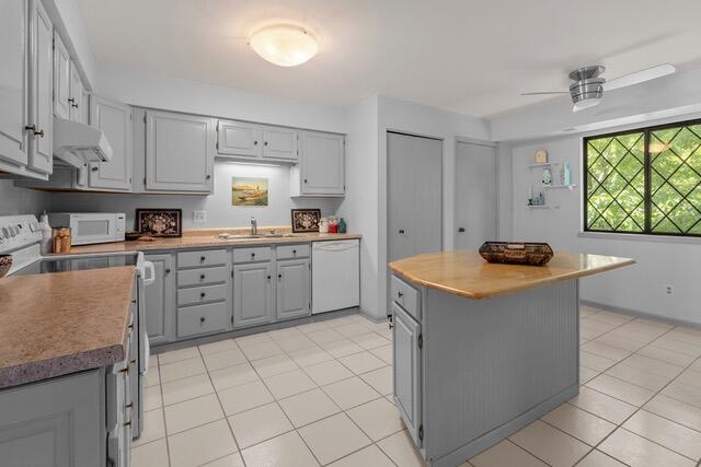 90 Potawatomi Road, Unit 3D Williams Bay, WI 53191 - Photo 4 of 17 4