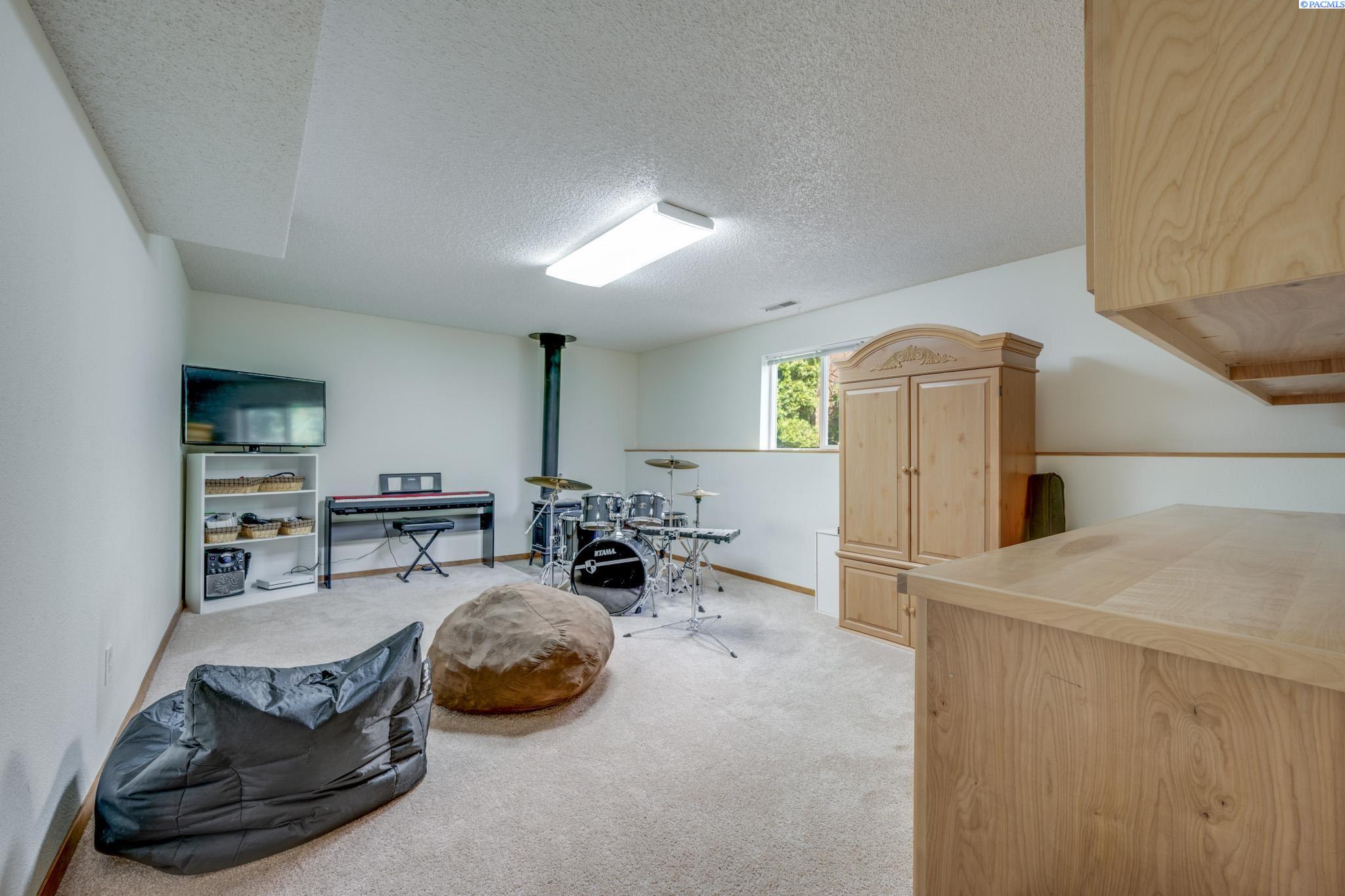 800 Southeast Edge Knoll Drive Pullman, WA 99163 - Photo 21 of 30 Gallery Image 21