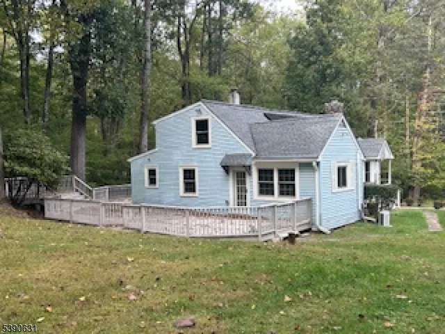 $399,900 | 368 Strotz Road, Asbury, NJ 08802