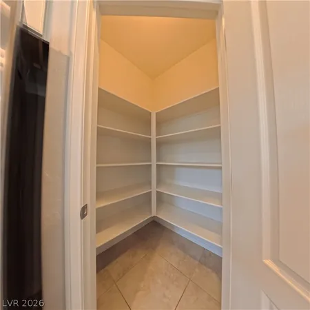 $2,570 | 7226 Summer Grove Avenue, Las Vegas, NV 89117