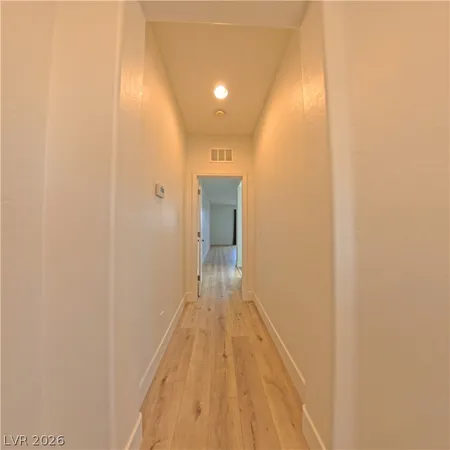 $2,570 | 7226 Summer Grove Avenue, Las Vegas, NV 89117