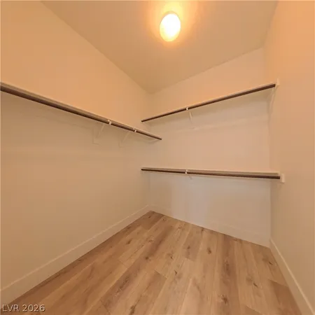 $2,570 | 7226 Summer Grove Avenue, Las Vegas, NV 89117