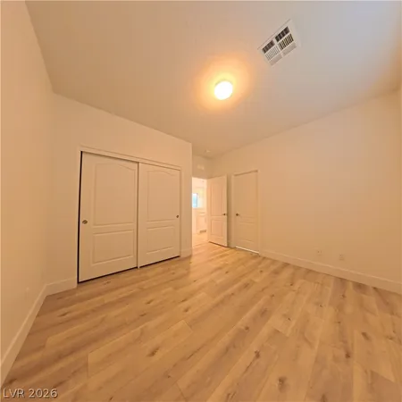 $2,570 | 7226 Summer Grove Avenue, Las Vegas, NV 89117