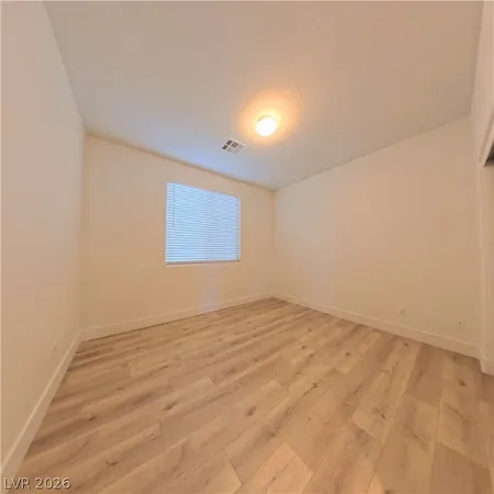 $2,570 | 7226 Summer Grove Avenue, Las Vegas, NV 89117