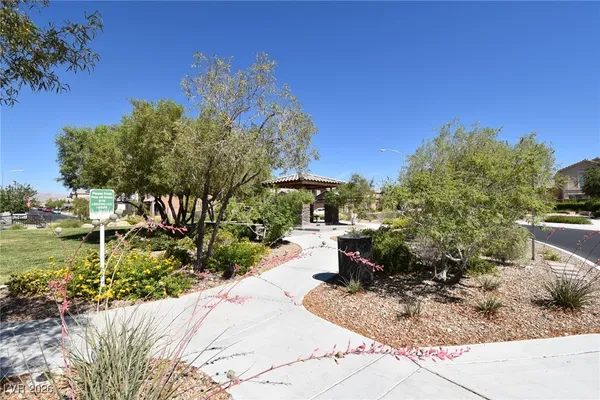 $2,570 | 7226 Summer Grove Avenue, Las Vegas, NV 89117