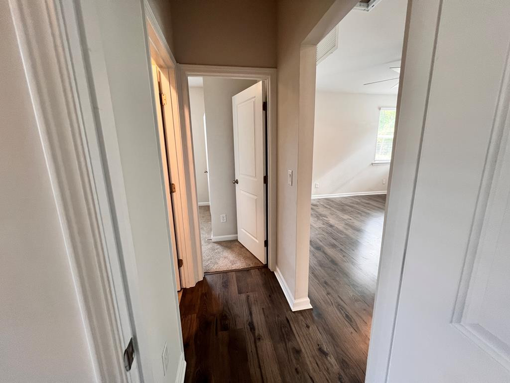 1276 Warrens Way Manning, SC 29102 - Photo 13 of 21 Gallery Image 13