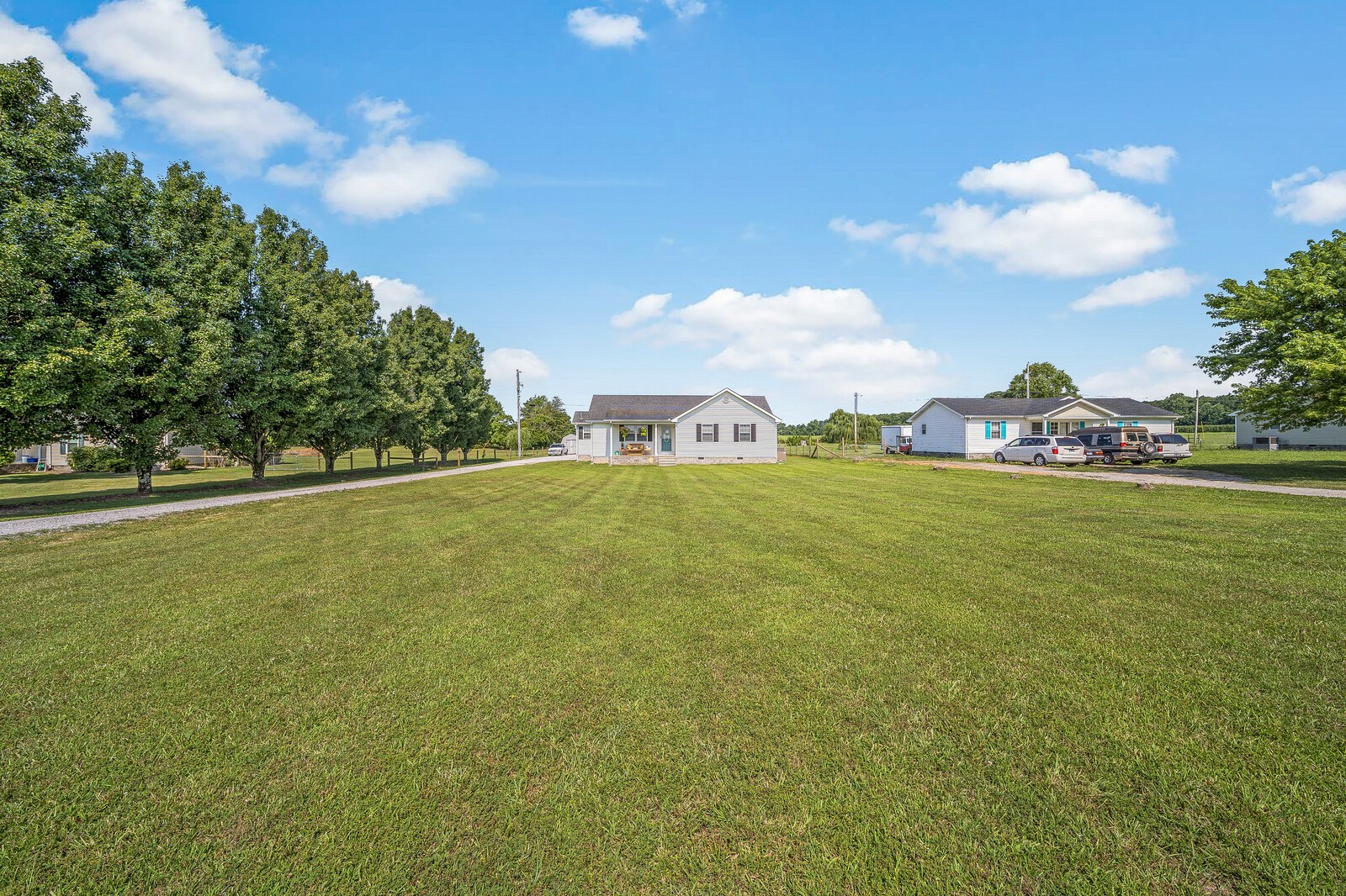 1720 Jacobs Pillar Road Smithville, TN 37166 - Photo 3 of 24 Gallery Image 3