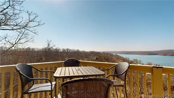$279,000 | 2500 Bay Point Lane, Unit 741, Osage Beach, MO 65065