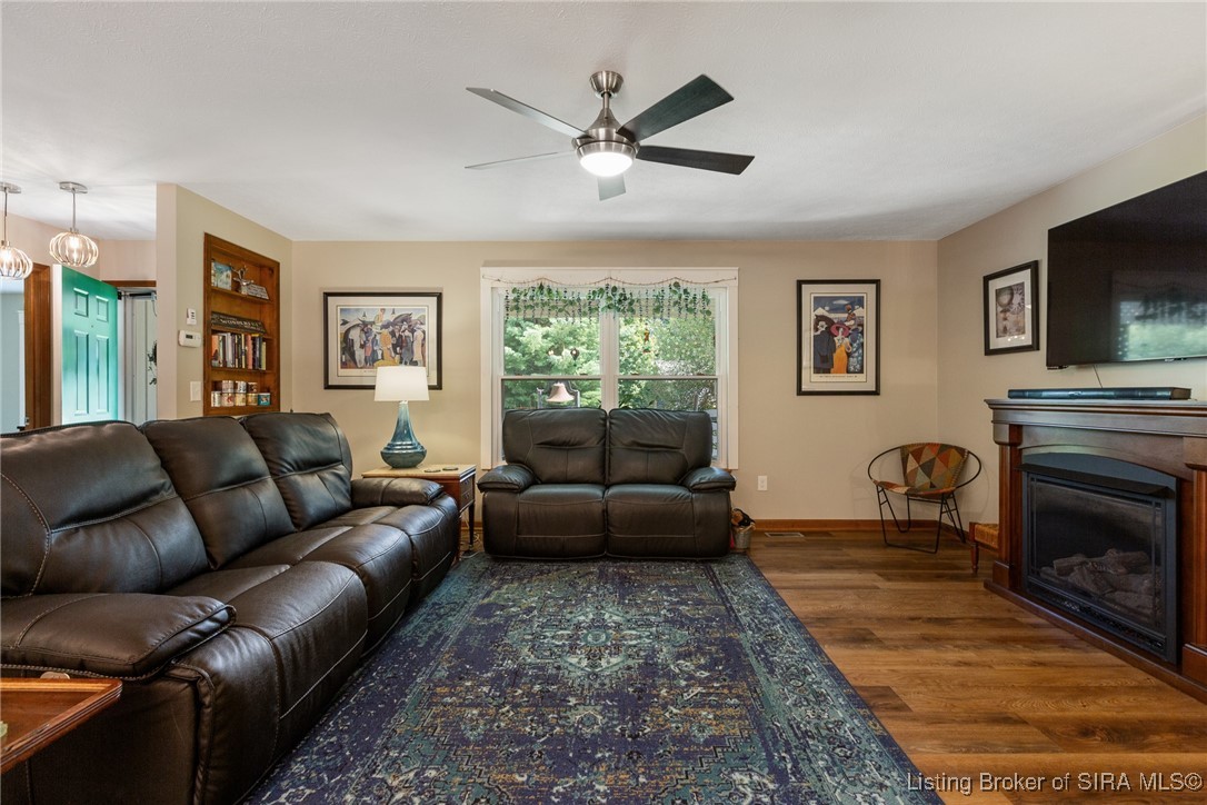 5177 Stiller Road Floyds Knobs, IN 47119 - Photo 7 of 40 Gallery Image 7